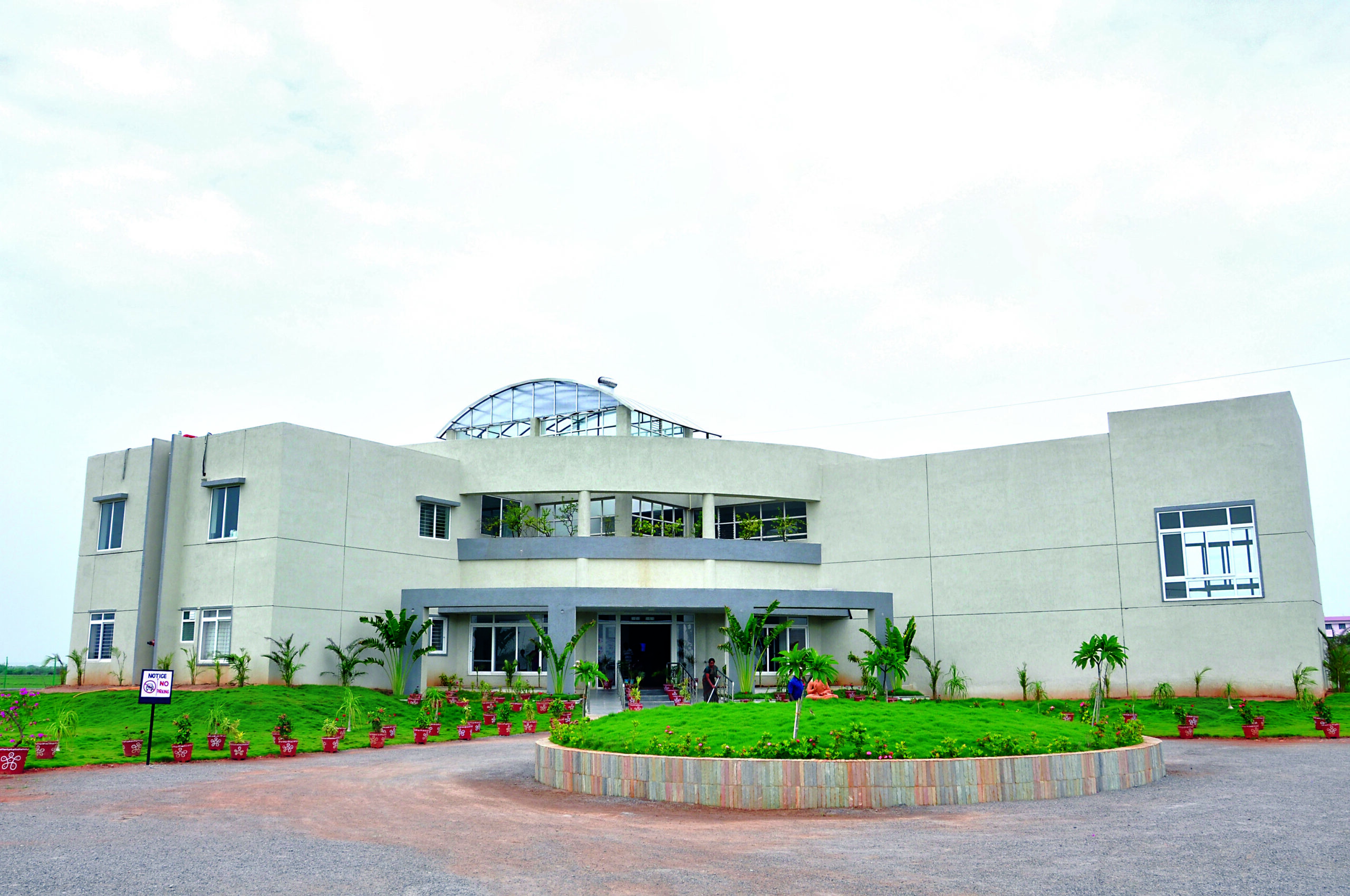 The Edward and Soona Brown Eye Centre campus in Dhulipalla
