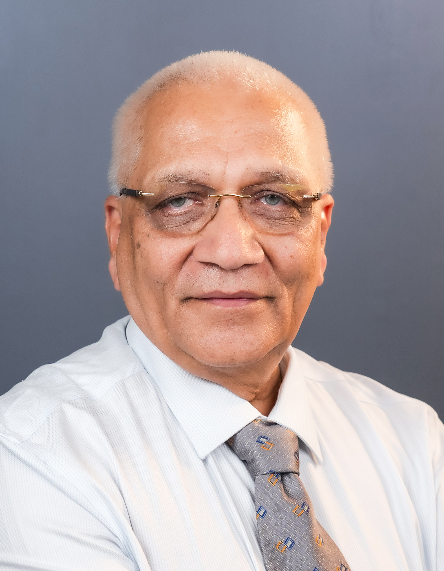 Dr Taraprasad Das